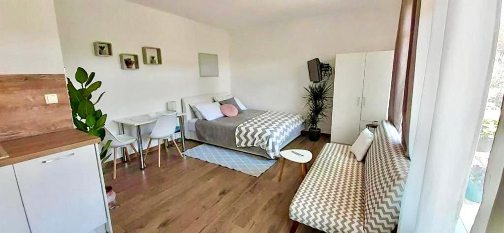 Studio Bianca - Studio With Terrace Near The Sea Sukošan Exteriör bild